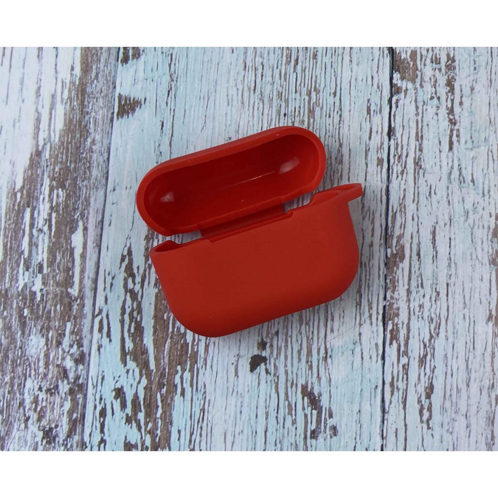 Силиконовый чехол с карабином для наушников AirPods Pro Красный