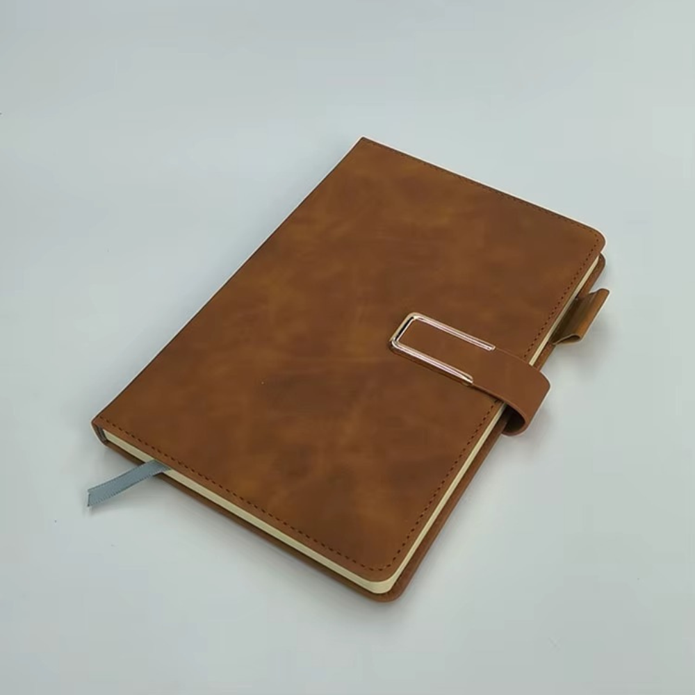 Дневник планер с ручкой на 100 листов в мягкой обложке формат А5 Коричневый - фото 4 Дневник планер с ручкой на 100 листов в мягкой обложке формат А5 Коричневый - фото 4