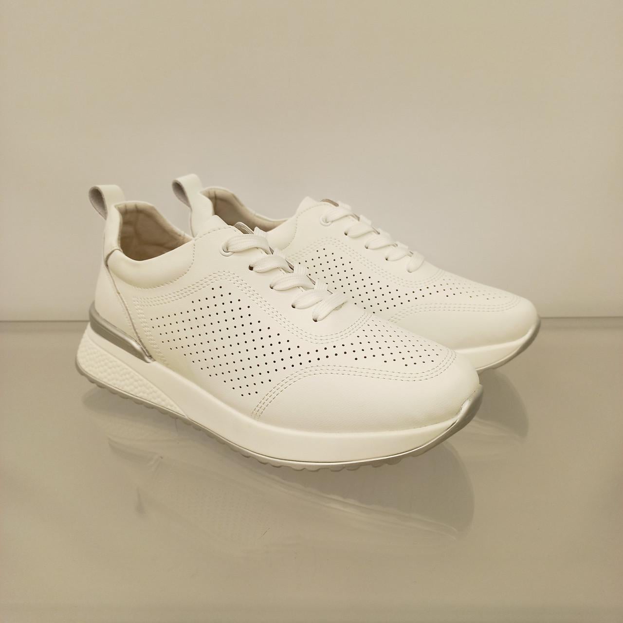 Кроссовки женские кожаные классические с перфорацией р. 39 Белый (33384530)