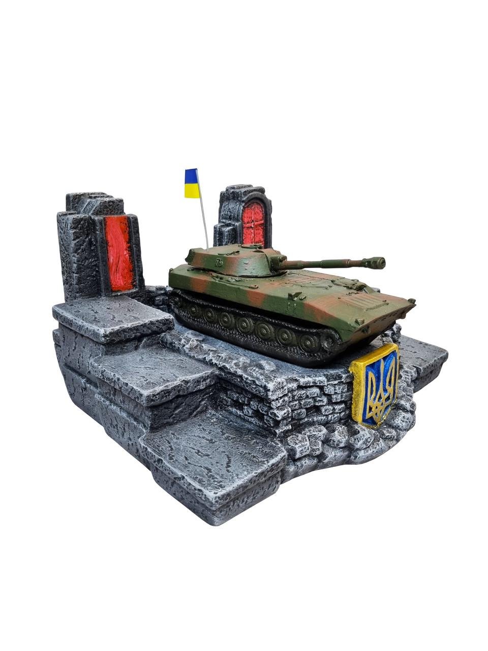 Статуэтка подставка для алкоголя САУ 2С1 Гвоздика №2 (1026) Статуэтка подставка для алкоголя САУ 2С1 Гвоздика №2 (1026)