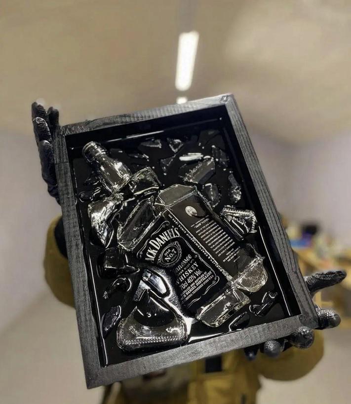 Епоксидна смола Redikol з затверджувачем проозора 2,2 кг (2887) - фото 3 Епоксидна смола Redikol з затверджувачем проозора 2,2 кг (2887) - фото 3