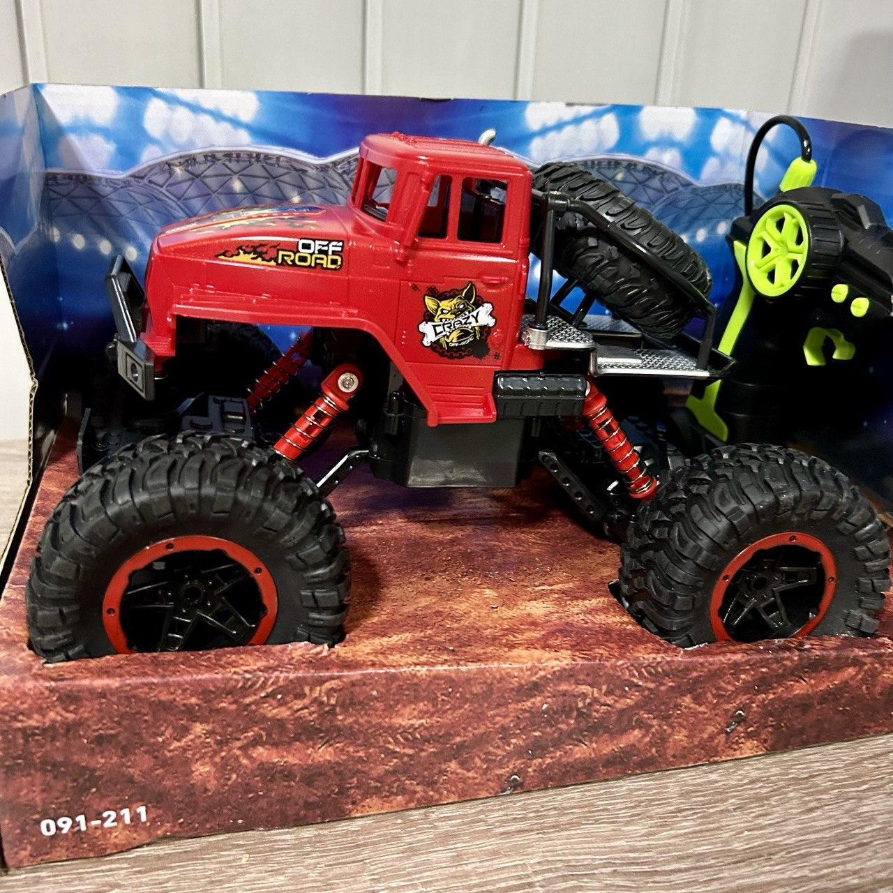 Радиоуправляемая машинка детская Джип Монстр Трак на пульте (G265106-091-215 red) - фото 3 Радиоуправляемая машинка детская Джип Монстр Трак на пульте (G265106-091-215 red) - фото 3