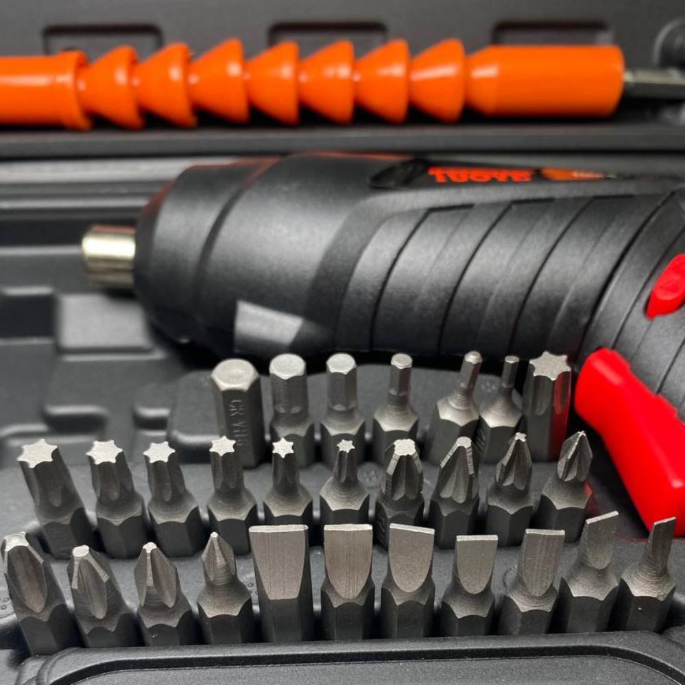 Отвертка аккумуляторная с насадками в чемодане 47 пр. Черный (120.1109) - фото 8 Отвертка аккумуляторная с насадками в чемодане 47 пр. Черный (120.1109) - фото 8