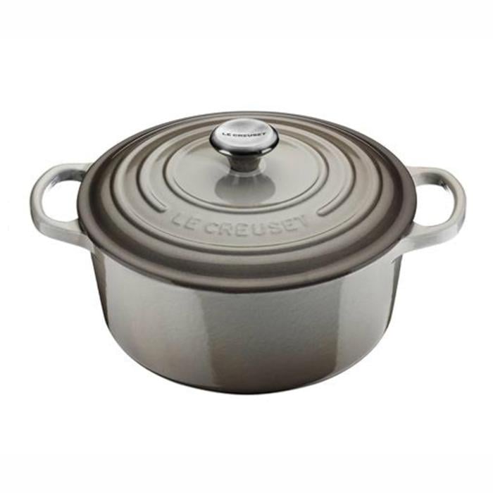 Кастрюля жаропрочная Le Creuset с крышкой 20 см 2,4 л Мускат Кастрюля жаропрочная Le Creuset с крышкой 20 см 2,4 л Мускат