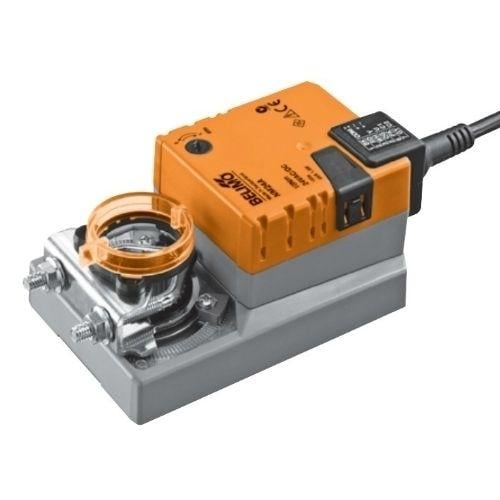 Пружинно-зворотній привід BELIMO NM24A з універсальним хомутом для кріплення, зусилля 10 Нм