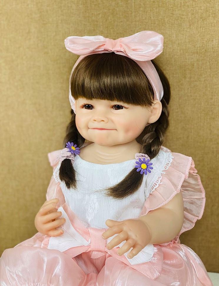 Кукла Reborn Ева винил-силиконовая с соской/бутылочкой 55 см (1724096286) - фото 4 Кукла Reborn Ева винил-силиконовая с соской/бутылочкой 55 см (1724096286) - фото 4