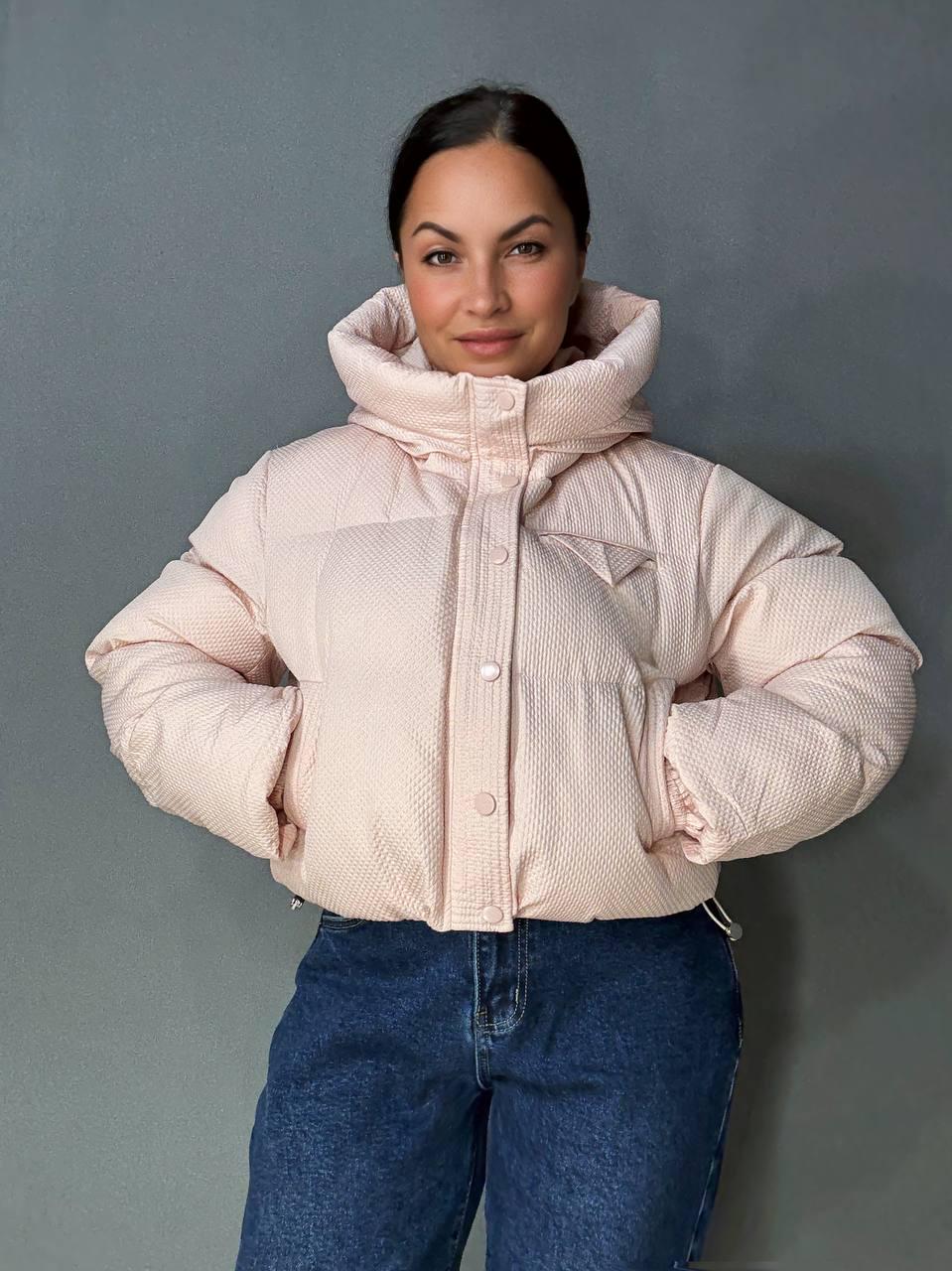 Куртка женская LADY YEP 10039 вафельная пуффер оверсайз с капюшоном р. 44 Пудровый (4886) - фото 5 Куртка женская LADY YEP 10039 вафельная пуффер оверсайз с капюшоном р. 44 Пудровый (4886) - фото 5