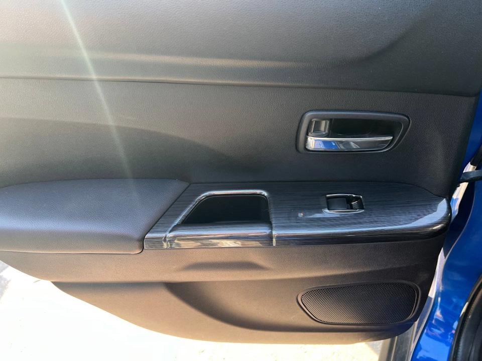 Накладки на підлокотники/карти дверей Mitsubishi ASX/Outlander Sport 4 шт. (28106260) - фото 5 Накладки на підлокотники/карти дверей Mitsubishi ASX/Outlander Sport 4 шт. (28106260) - фото 5