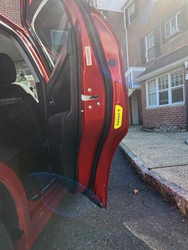 Наклейки световозвращающие на двери 4 шт. Салатовый (1823451610) - фото 5