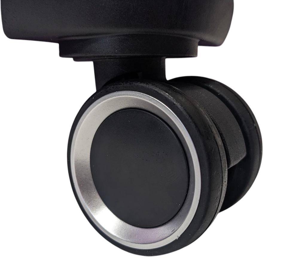 Валіза мала під ручну поклажу Madisson Snowball 51304 поліпропілен S Шампань - фото 2 Валіза мала під ручну поклажу Madisson Snowball 51304 поліпропілен S Шампань - фото 2