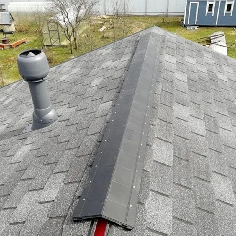 Коньковий аератор Aquaizol 1,22 м.п. для бітумної черепиці 9005 Чорний - фото 6