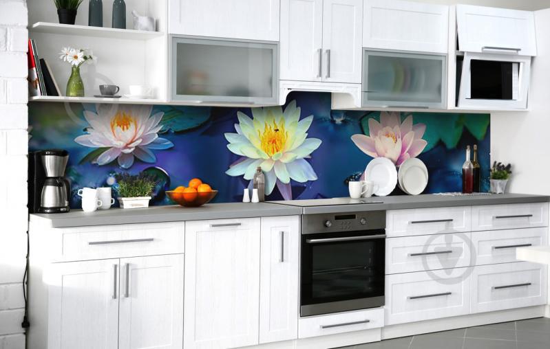 Скинали на кухню Zatarga «Умиротворённый лотос» 600х2500 мм виниловая 3Д наклейка кухонный фартук
