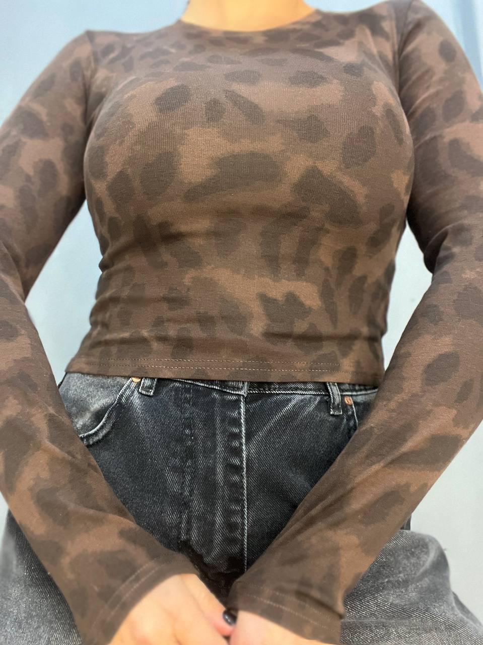 Реглан жіночий A-N 993 лонгслів леопардовий принт OS Коричневий (3187) - фото 5 Реглан жіночий A-N 993 лонгслів леопардовий принт OS Коричневий (3187) - фото 5