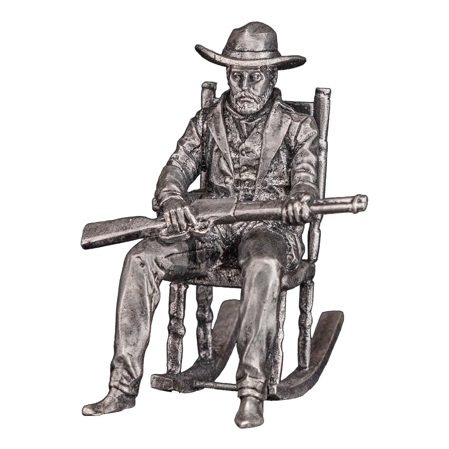Статуэтка коллекционная Бандит в кресле-качалке из металла и олова 6,5 см (42000175)