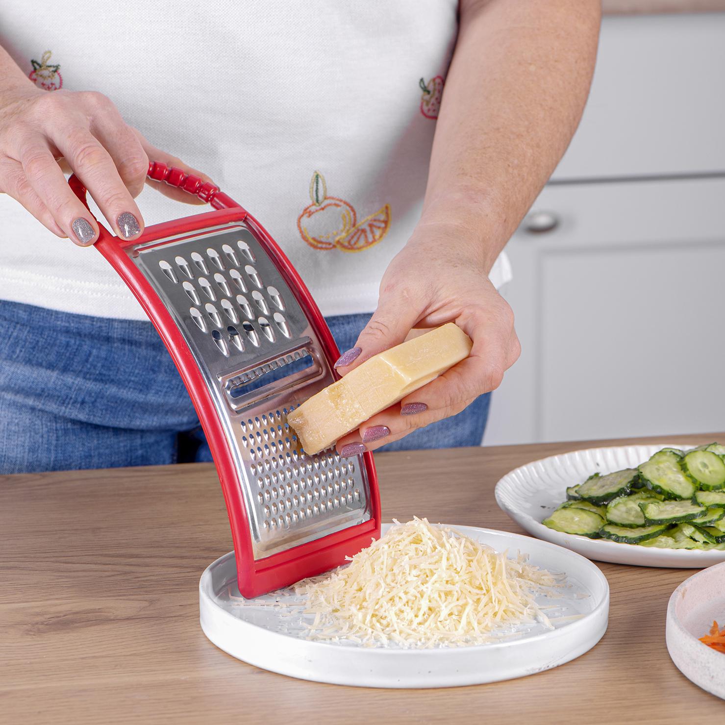 Терка с ручкой 3в1 пластик/нержавеющая сталь Красный (1847153123) - фото 4 Терка с ручкой 3в1 пластик/нержавеющая сталь Красный (1847153123) - фото 4