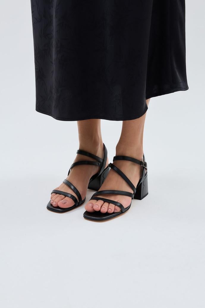 Босоножки женские Fabio Monelli кожаные р. 41 Черный (197383) - фото 3