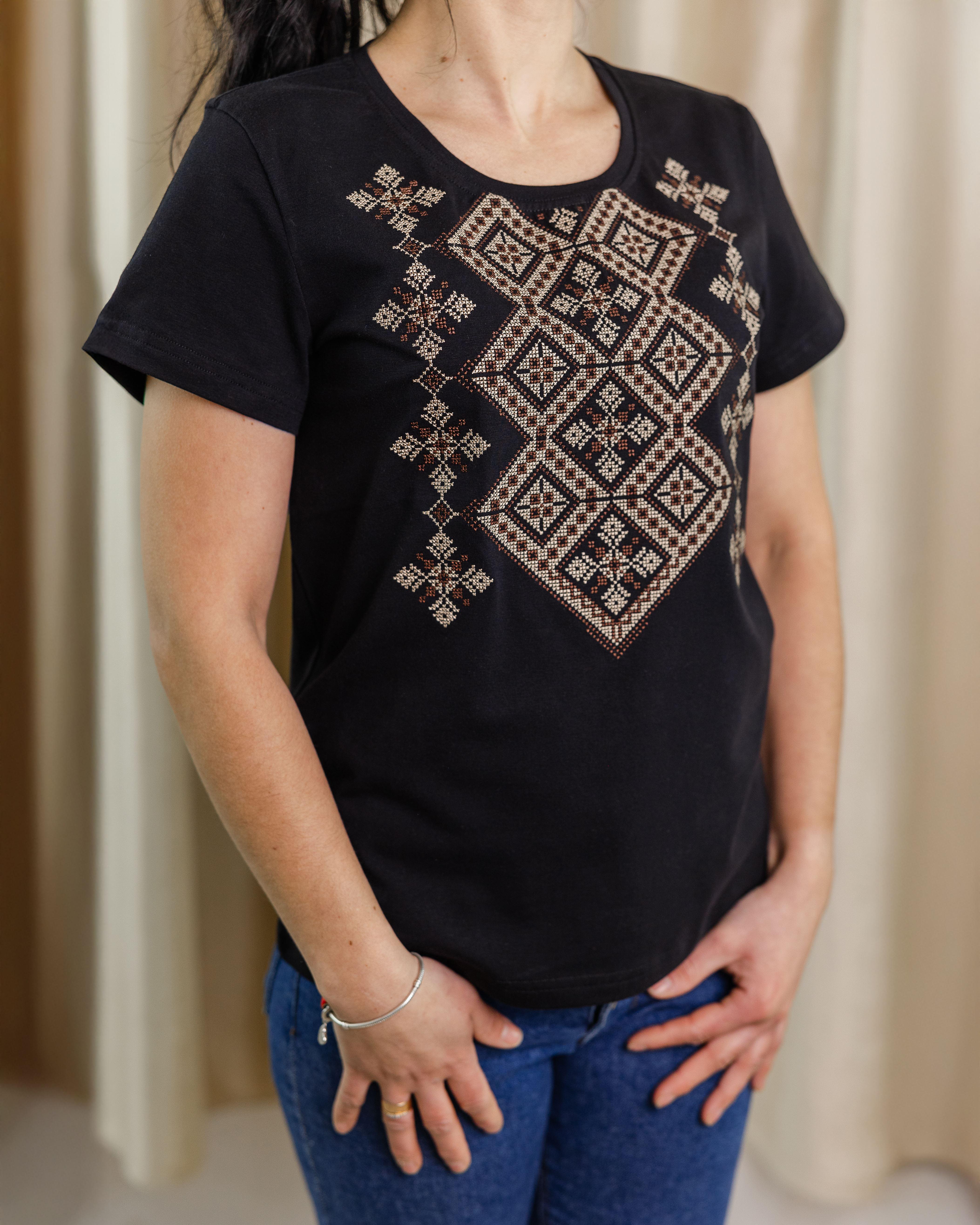 Футболка-вышиванка женская XRmaster Стихия M Черный (0002424-M)