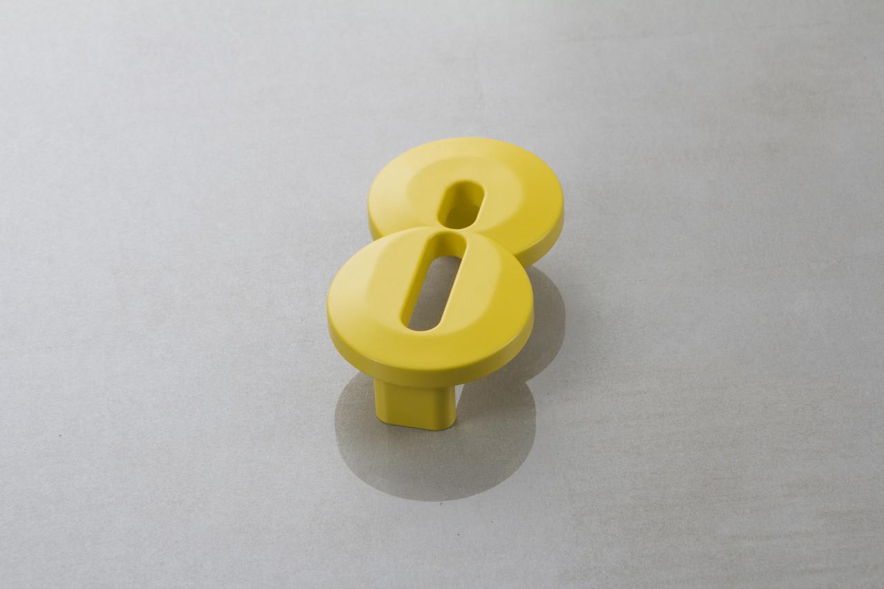 Меблева ручка Poliplast цифра вісімка РП-8 Жовтий глянцевий (16414) - фото 1 Меблева ручка Poliplast цифра вісімка РП-8 Жовтий глянцевий (16414) - фото 1