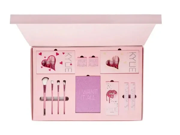 Подарочный набор KYLI розовый Подарочный набор декоративной косметики 30 шт. в ящике (2666602624)