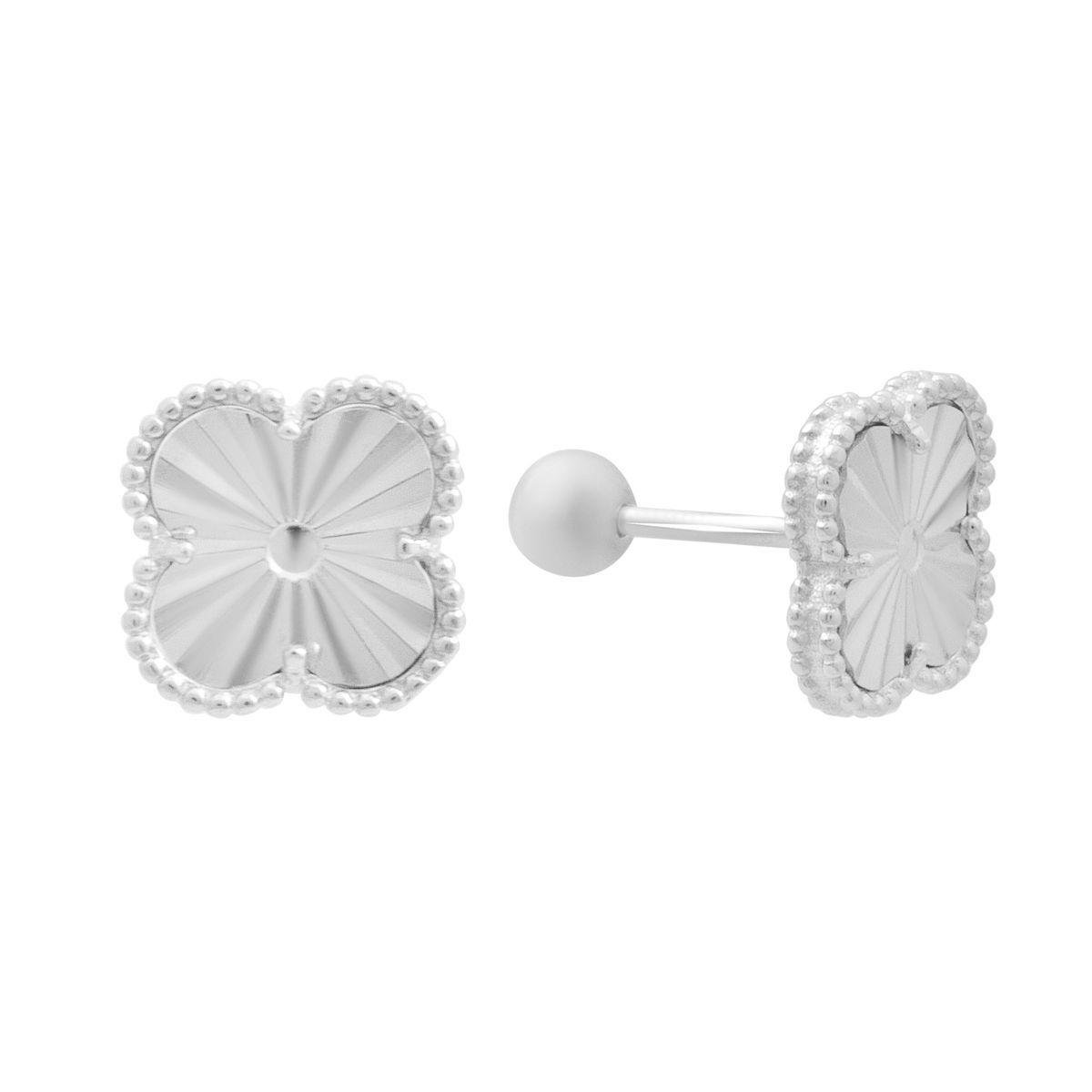 Серьги серебряные пусеты в форме клевера с рельефным покрытием Серьги серебряные пусеты в форме клевера с рельефным покрытием