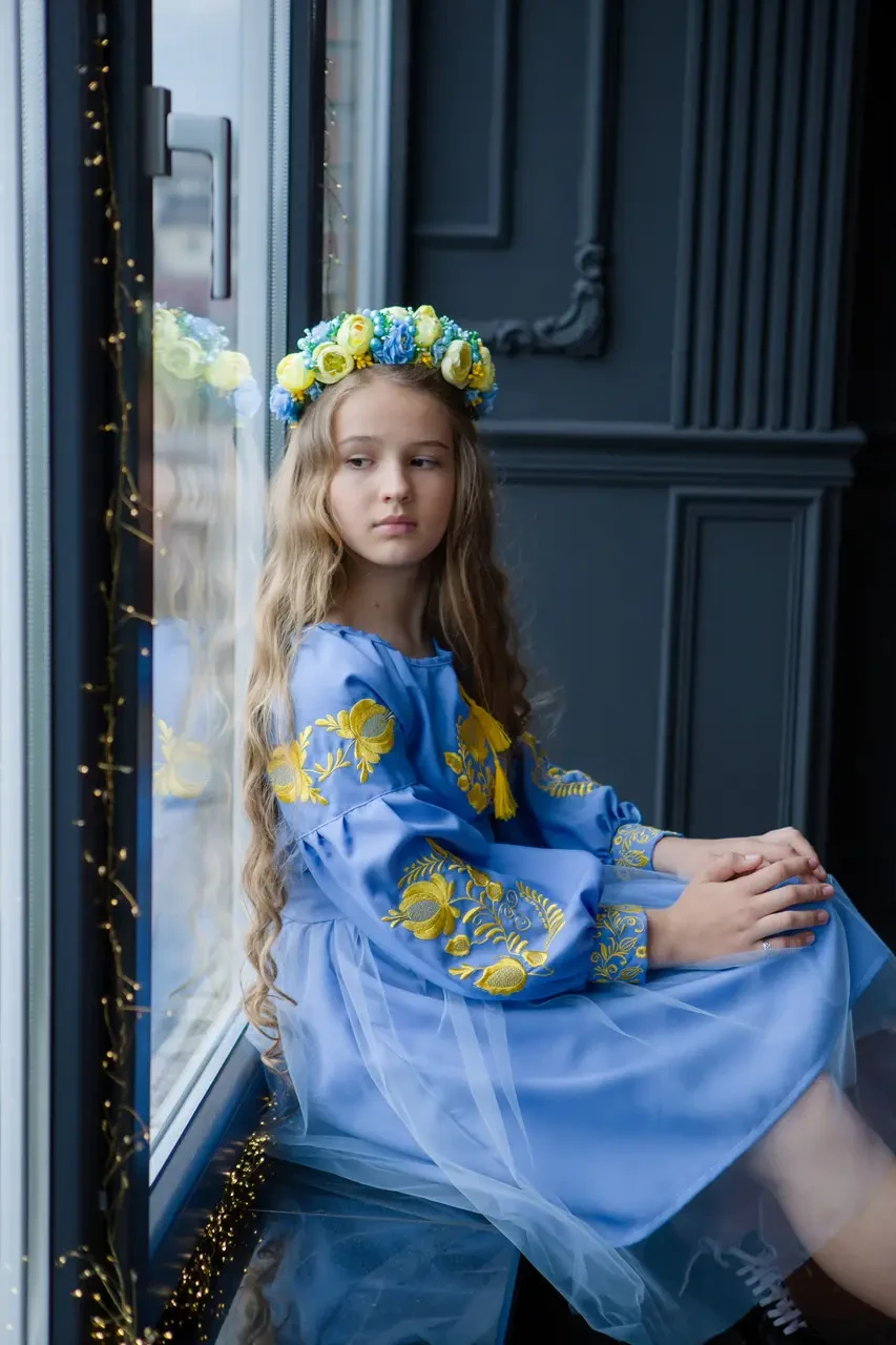 Сукня вишиванка для дівчинки 116 см Жовто-блакитний - фото 3