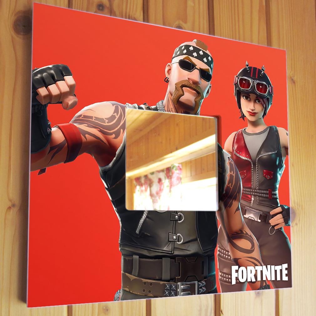 Зеркало декоративное Персонажи игры ''Fortnite'' 260х260 мм (M04422)