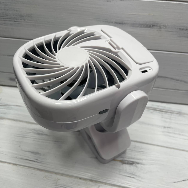 Вентилятор-кондиционер Arctic Cool Light аккумуляторный с подсветкой (VP-682) - фото 5 Вентилятор-кондиционер Arctic Cool Light аккумуляторный с подсветкой (VP-682) - фото 5