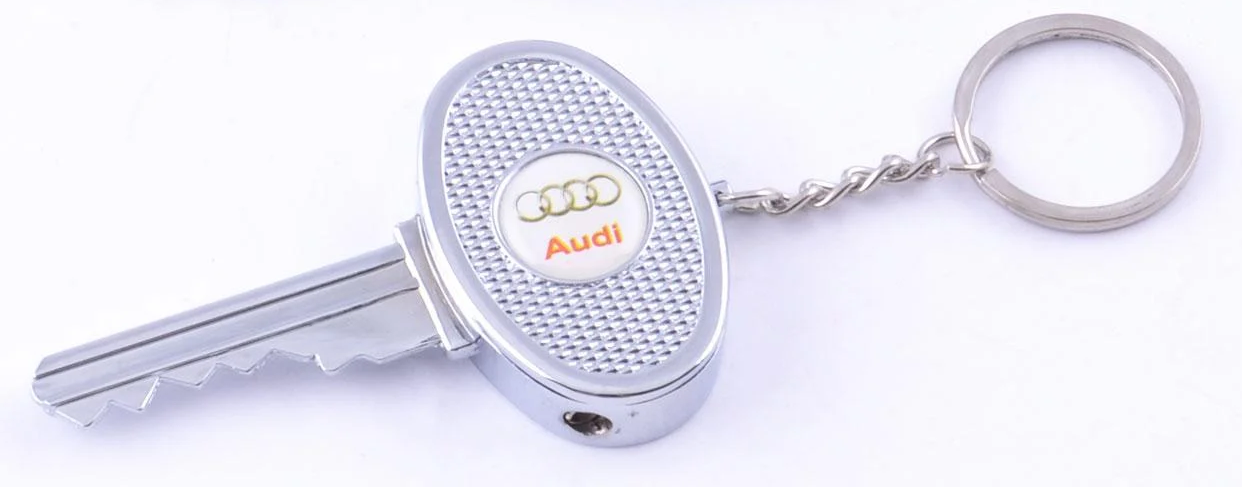 Зажигалка карманная Ключ от Audi Silver (32161842)