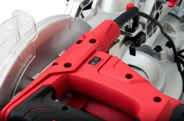 Пила торцовочная Worcraft MST20-255 с протяжкой - фото 7 Пила торцовочная Worcraft MST20-255 с протяжкой - фото 7