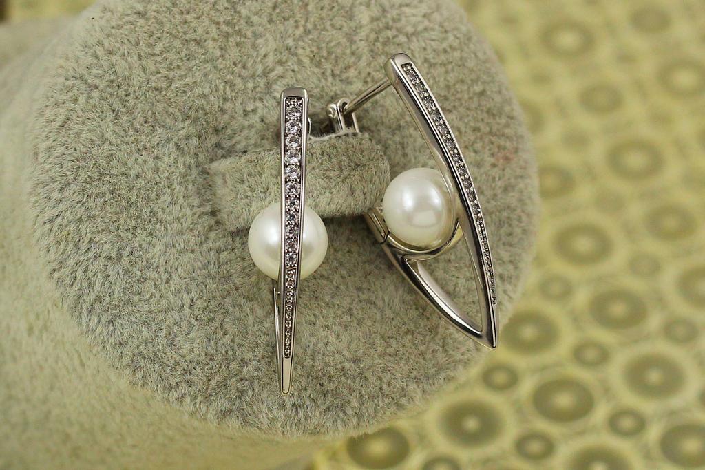 Серьги Xuping Jewelry стрелки с жемчужинами 3,2 см Серебристый (26286683)