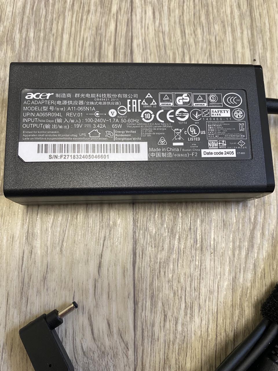 Блок живлення для ноутбука Acer 19V 3 42 A 3 0х1 0 мм (2572472840) - фото 2