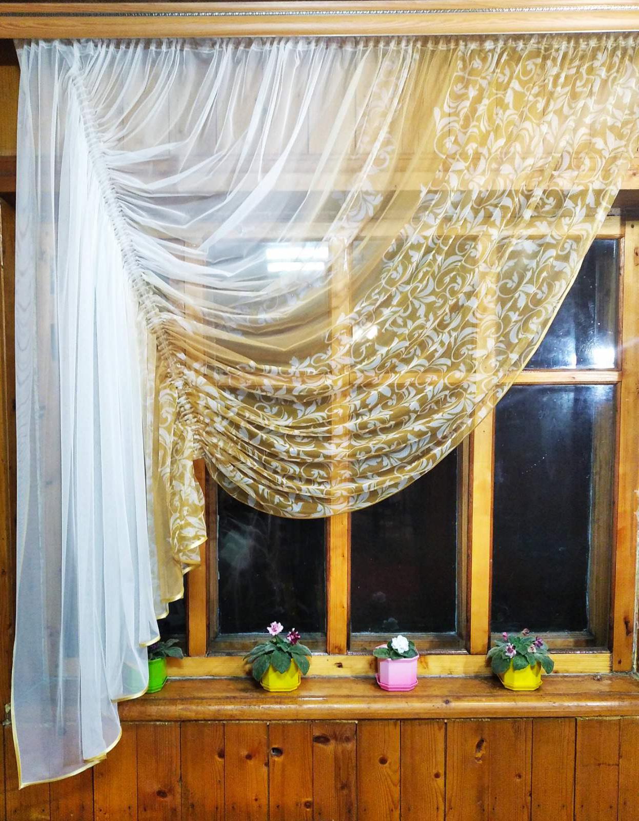 Занавеска короткая готовая Камелия левая Горчичный