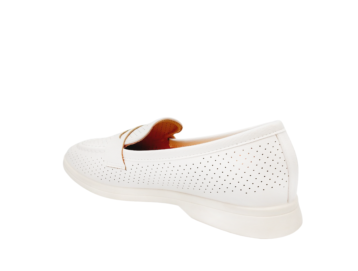 Лофери жіночі Swin Shoes YS2113-2 р. 39 Білий - фото 3 Лофери жіночі Swin Shoes YS2113-2 р. 39 Білий - фото 3