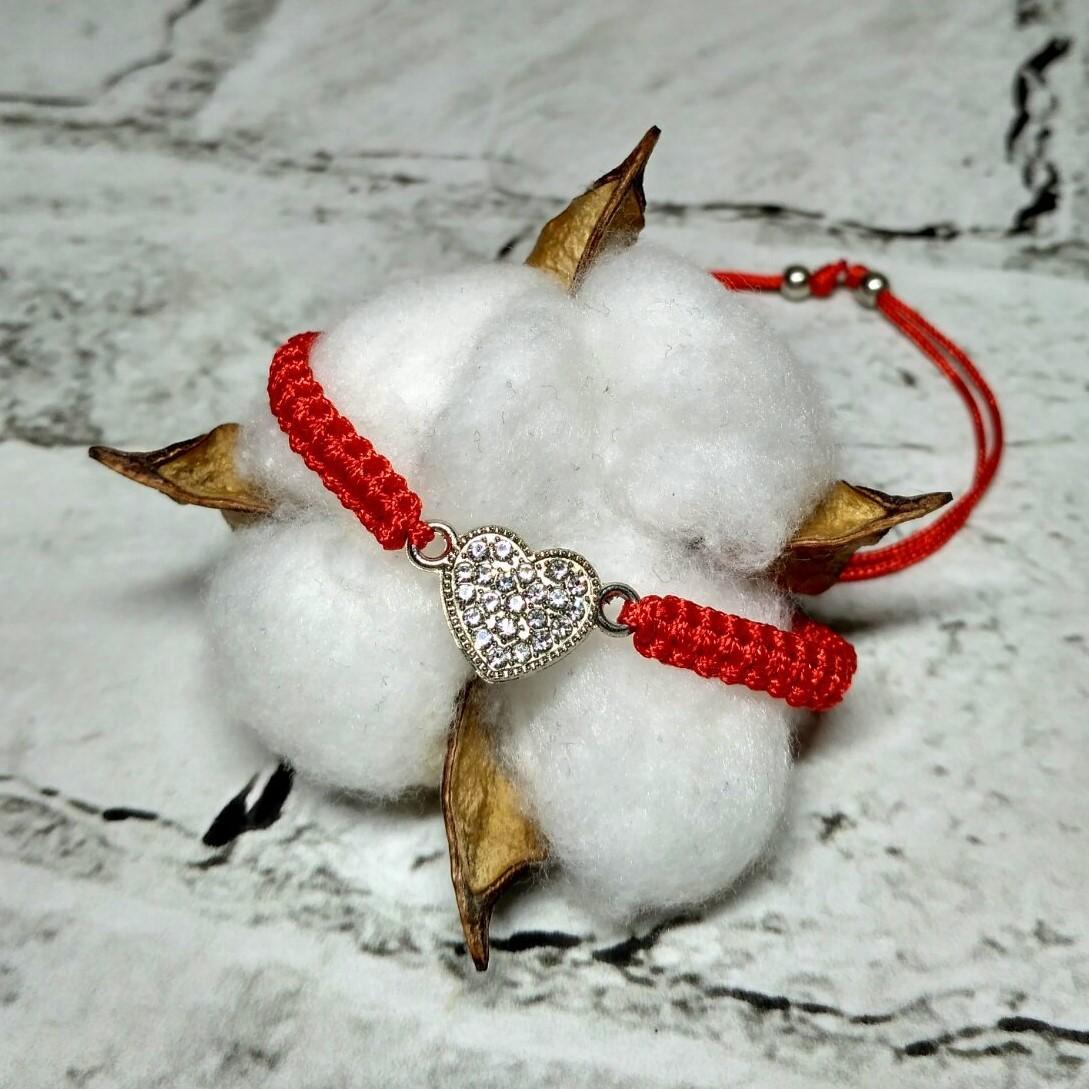 Браслет с красной нитью Сердце (2-4-5-18-10) Браслет с красной нитью Сердце (2-4-5-18-10)