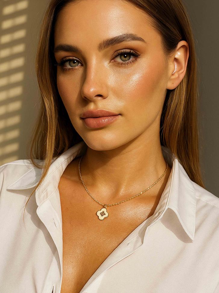 Чокер LeBijou з фіанітів з підвіскою конюшина (5181)