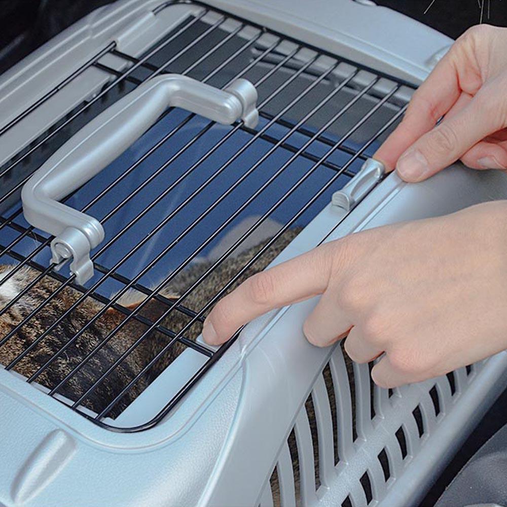 Переноска для котов и собак Ferplast Atlas Deluxe Open 20 37,4х57,6x33 см до 8 кг Серый/Синий (73040899) - фото 4 Переноска для котов и собак Ferplast Atlas Deluxe Open 20 37,4х57,6x33 см до 8 кг Серый/Синий (73040899) - фото 4