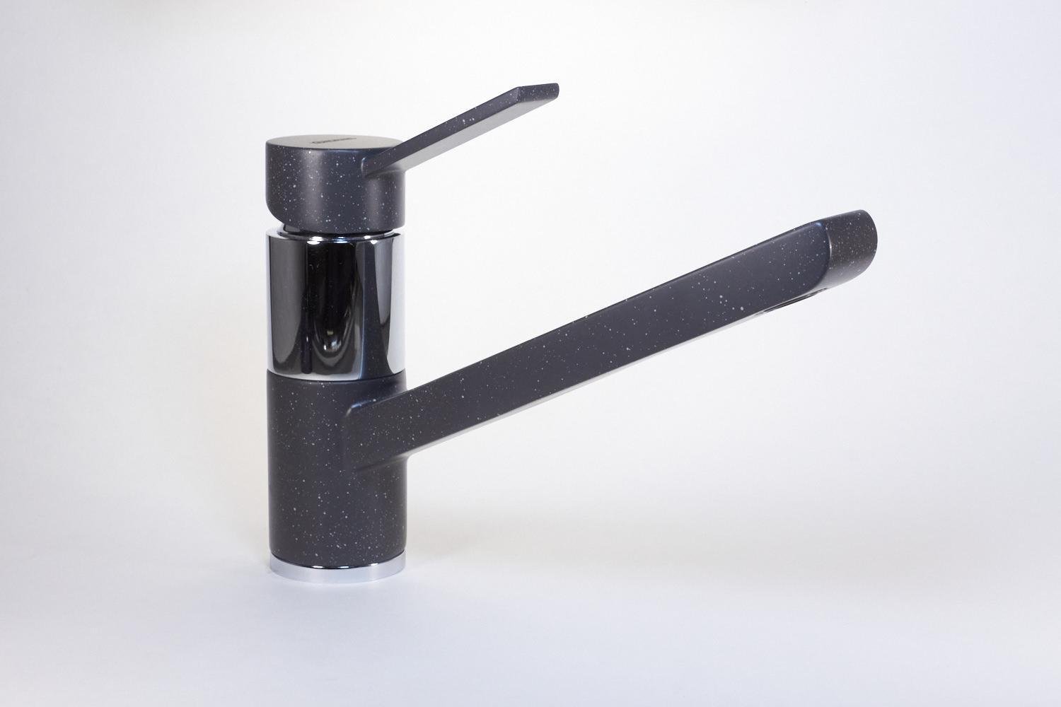 Смеситель кухонный LONGRAN G64102 Хром/Черный (40 Lava) Смеситель кухонный LONGRAN G64102 Хром/Черный (40 Lava)