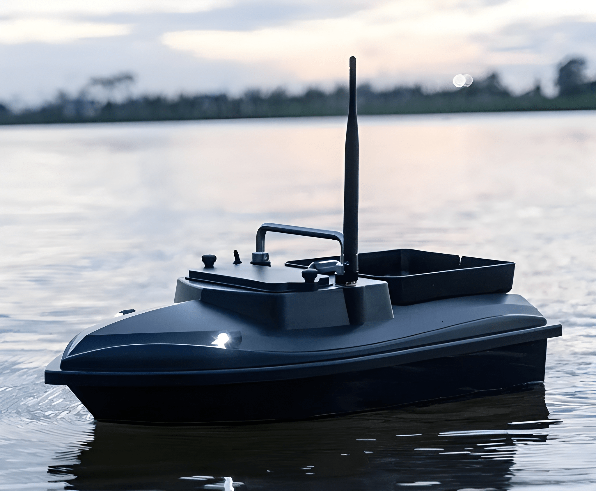 Кораблик для прикормки Lixada V050 200 м 5200 мАч с дистанционным управлением Кораблик для прикормки Lixada V050 200 м 5200 мАч с дистанционным управлением