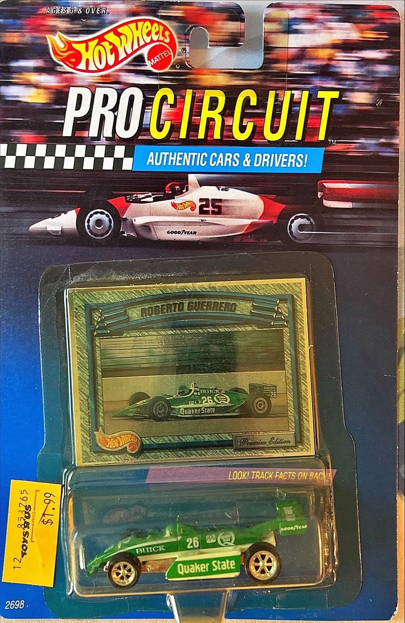Игрушечная машинка Hot Wheels Lola T9204 Formula Fever Roberto Guerrero №26 Quaker State 1992 Pro Circuit (2698)