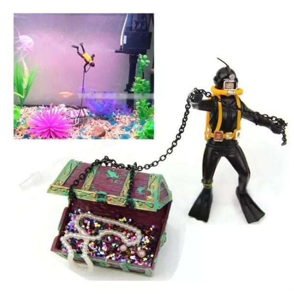 Акваріумний декор з аерацією водолаз і скриня зі скарбами M00587 - фото 8 Акваріумний декор з аерацією водолаз і скриня зі скарбами M00587 - фото 8