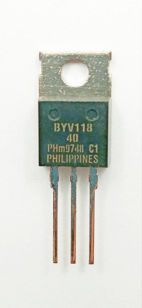 Диод двойной BYV118-40 (08527)