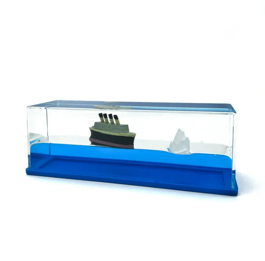 Кораблик непотопляемый в жидкости Лайнер Титаник (FD88K)