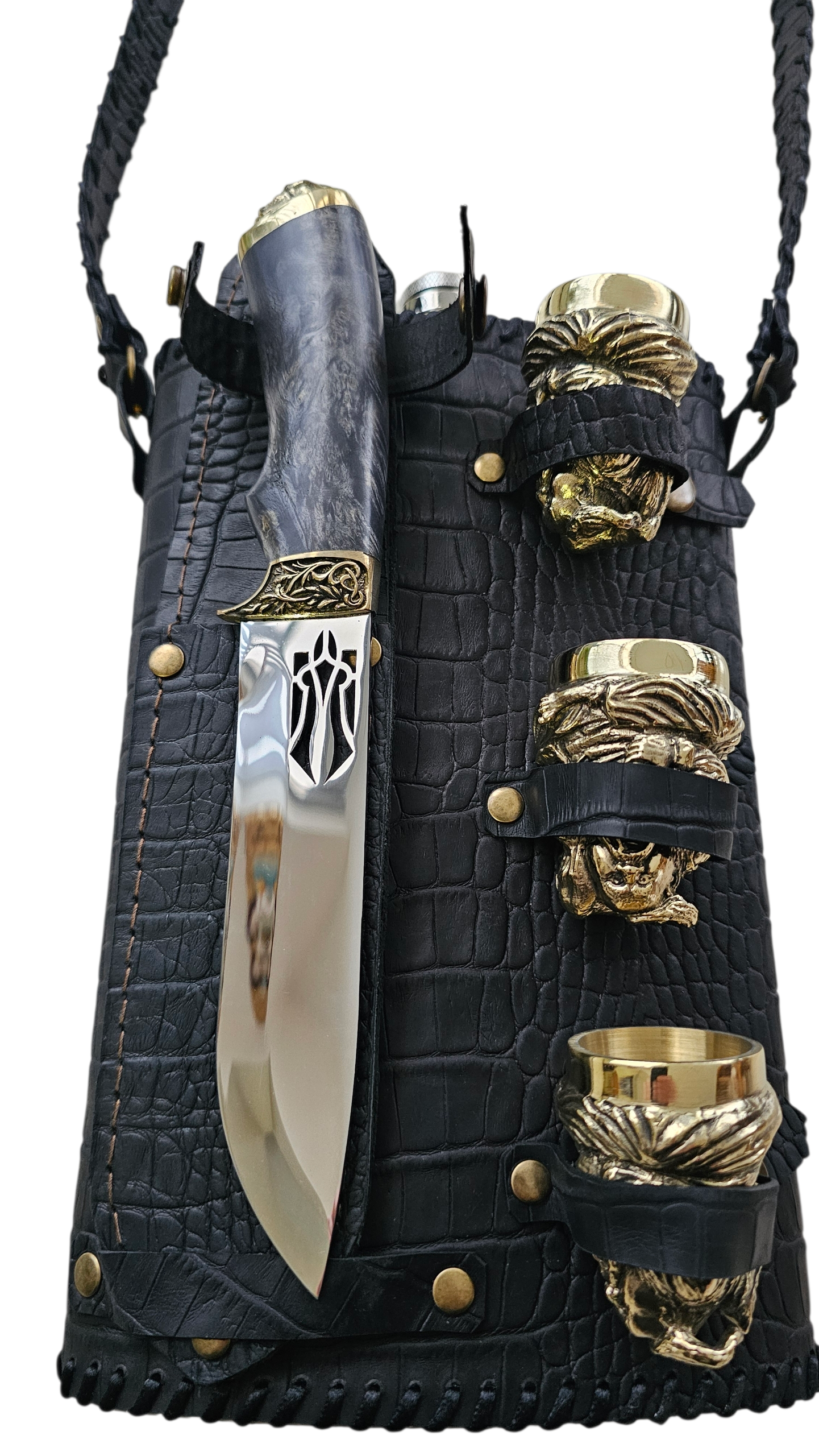 Набор Казаки в кожаной сумке фляга 28х18х5 см рюмки 3 шт. 50 мл и нож (187-2031)