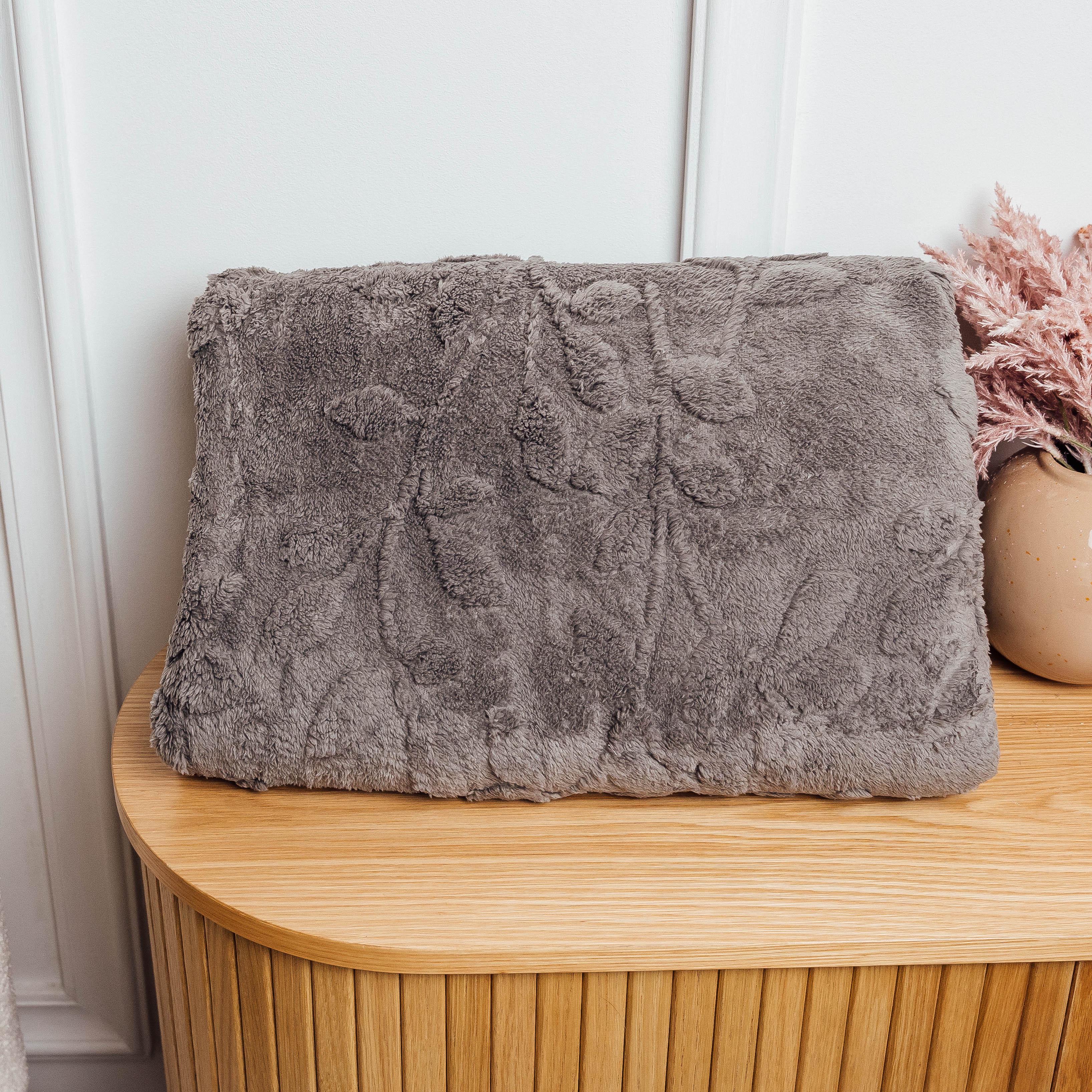 Плед Веточка двуспальная Графит (89084)