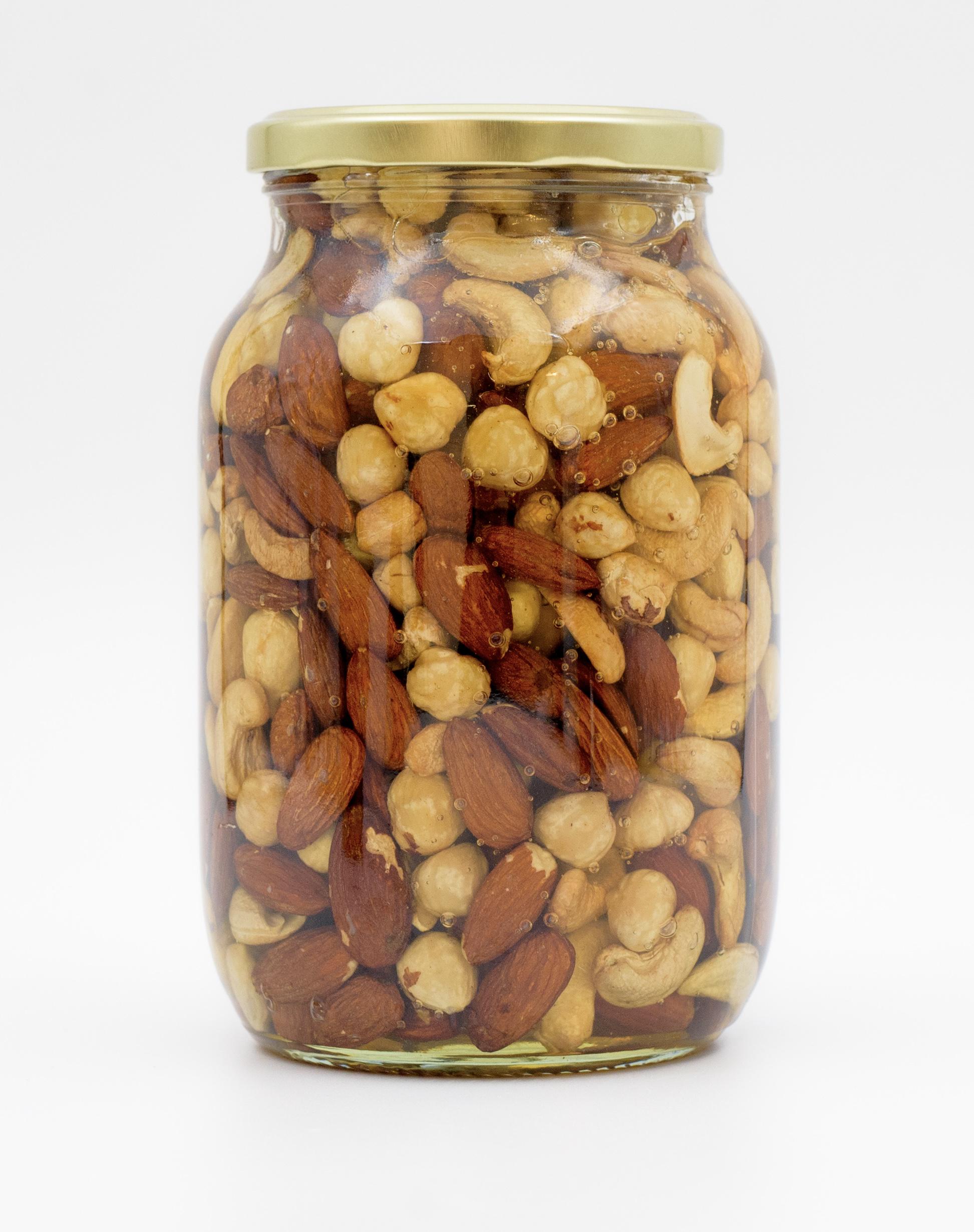 Горіхи LOVE HONEY Преміум асорті смажені фундук/кешʼю/мигдаль та травневий мед без цукру 1250 г