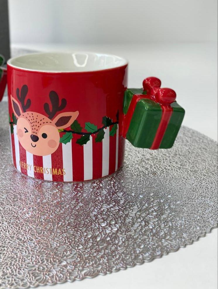 Чашка новорічна Olens Новорічний сюрприз кераміка 350 мл Червоний (8030-295-1)