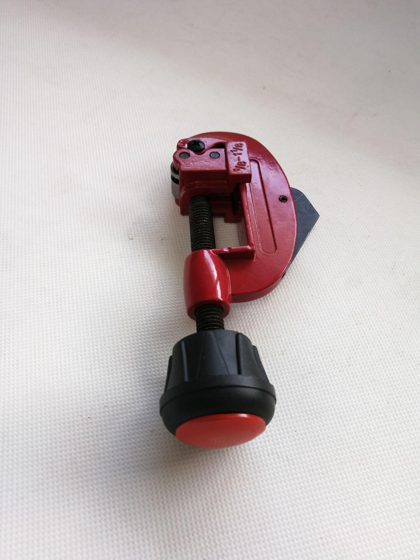 Труборіз для різання металевих та пластикових труб від 3 до 28 мм. - фото 4 Труборіз для різання металевих та пластикових труб від 3 до 28 мм. - фото 4