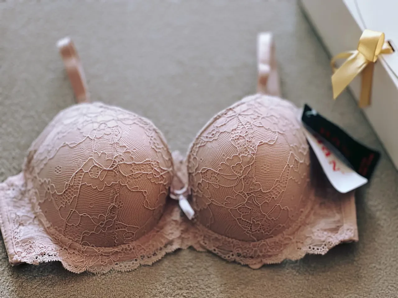 Бюстгальтер HAN на косточках без Push-Up 75B Пудровый (8780)