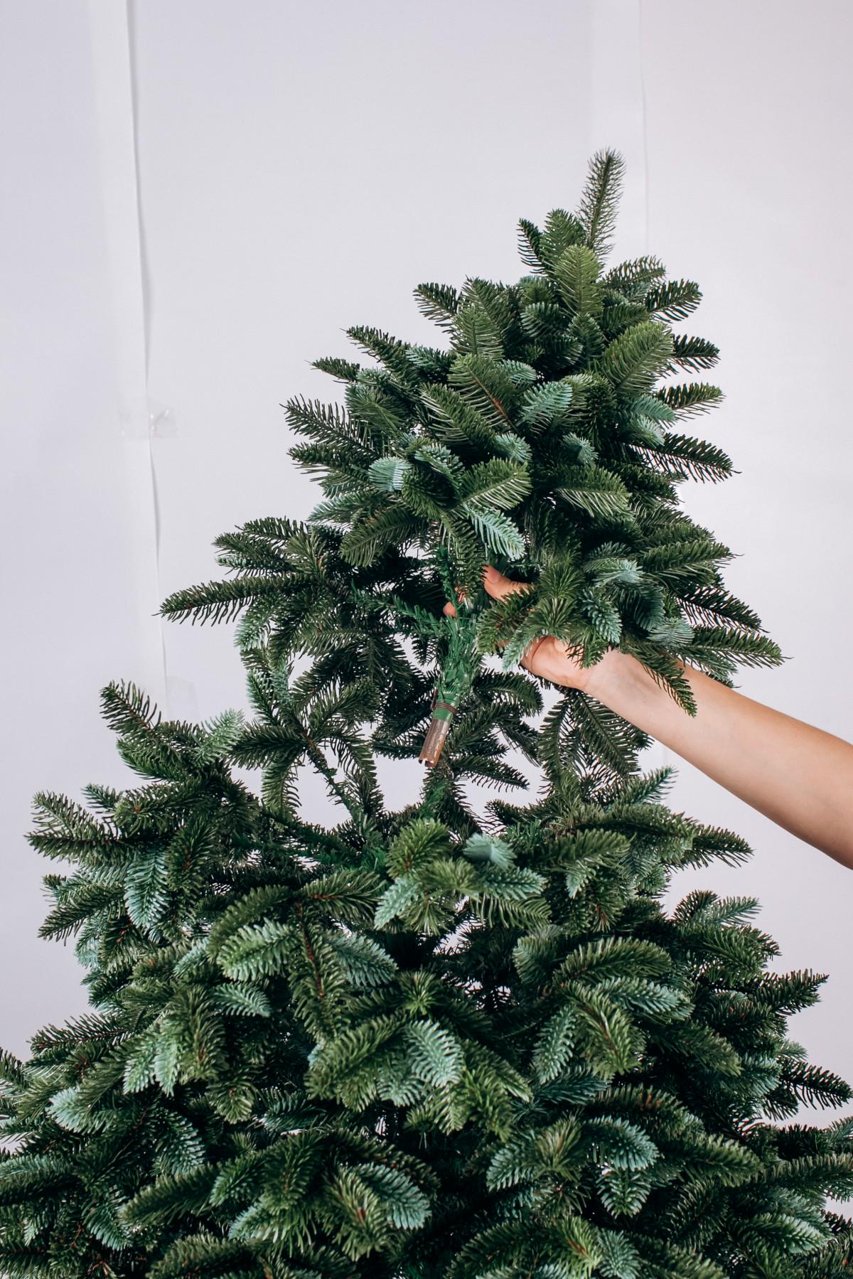 Елка литая Канадская 2,5 м Зеленый с голубыми кончиками - фото 3 Елка литая Канадская 2,5 м Зеленый с голубыми кончиками - фото 3