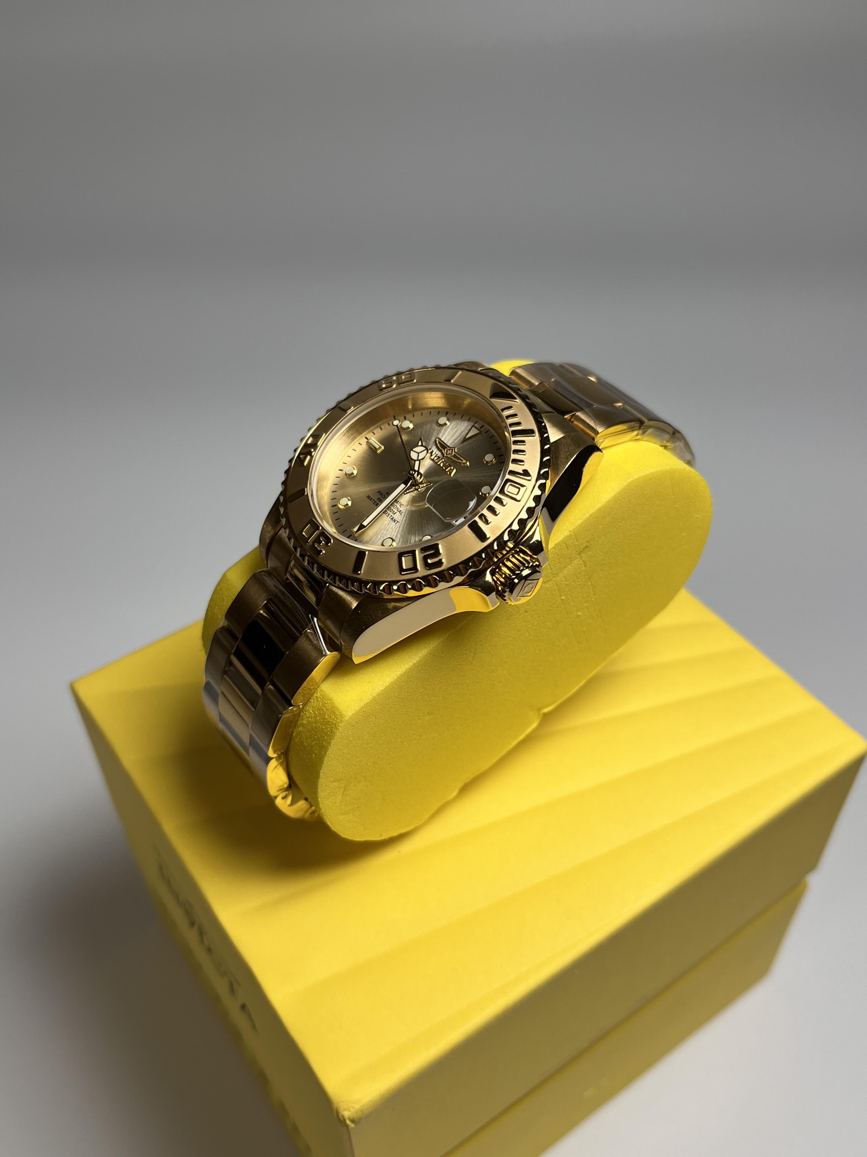 Годинник Invicta 9010OB Automatic Pro Diver Золотий (14120049) - фото 3 Годинник Invicta 9010OB Automatic Pro Diver Золотий (14120049) - фото 3